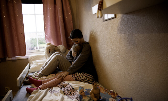 Trude-saken
Trude mistet omsorgsretten for sønnen sin da han var baby. Da han var tre mistet hun muligheten til å besøke ham, selv om hun hadde to andre barn som barnevernet ikke hadde bekymring for. Saken var oppe i Den europeiske menneskerettsdomstol i Strasbourg i September 2018. Bildene er tatt i familiens bolig i Røyken.